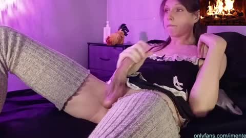 Snapshot of imentet chatting on April 10, 2026, 5:45 am imentet online show from April 10, 2026, 5:45 am