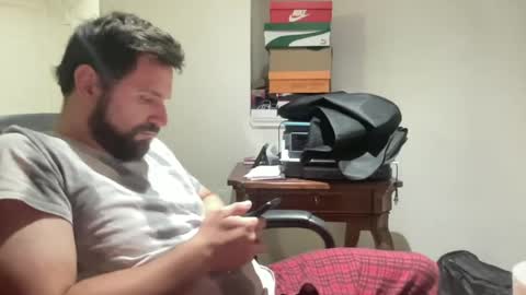 imightgetnaked online show from July 4, 2026, 3:45 am