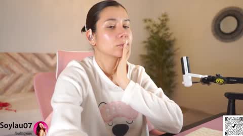 imjess_ online show from February 17, 2026, 7:16 am