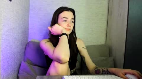 imkittygirlss online show from October 5, 2025, 4:16 pm