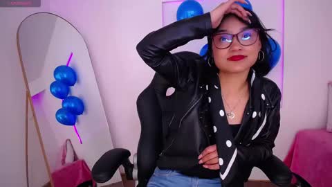 Snapshot of imlilit chatting on February 17, 2026, 5:37 am Lilit online show from February 17, 2026, 5:37 am