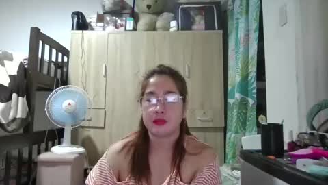 Immaculate02 online show from December 7, 2024, 5:59 am