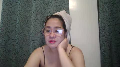 Immaculate02 online show from February 19, 2026, 5:14 am