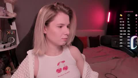 Snapshot of imnotmia chatting on March 22, 2026, 11:02 am Mia online show from March 22, 2026, 11:02 am