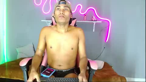 imperial_lust online show from September 26, 2025, 6:50 am