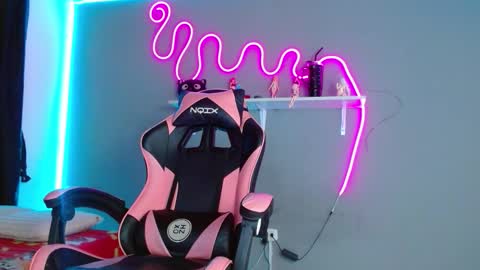 imperial_lust online show from October 22, 2025, 6:57 am