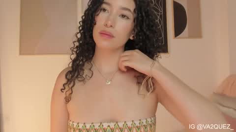 Snapshot of imsarah__ chatting on October 13, 2025, 1:49 am Sara online show from October 13, 2025, 1:49 am