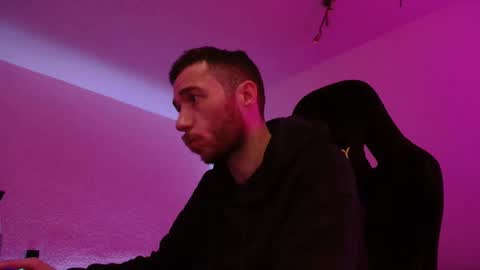 Flummi online show from October 26, 2025, 11:20 pm