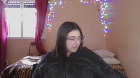 Snapshot of imsohornydacom chatting on June 21, 2026, 5:26 pm Florencia online show from June 21, 2026, 5:26 pm