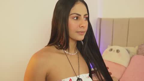 imvickyrachell_ online show from November 23, 2025, 3:01 pm