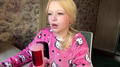 Snapshot of inamillsap chatting on March 29, 2026, 12:16 pm Lola online show from March 29, 2026, 12:16 pm