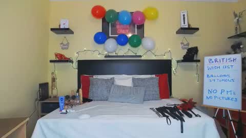 Snapshot of inannalove chatting on December 12, 2024, 1:49 pm inannalove online show from December 12, 2024, 1:49 pm