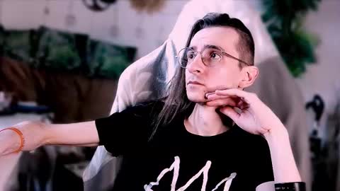 Snapshot of incandenza_ chatting on March 27, 2026, 3:01 pm incandenza_ online show from March 27, 2026, 3:01 pm