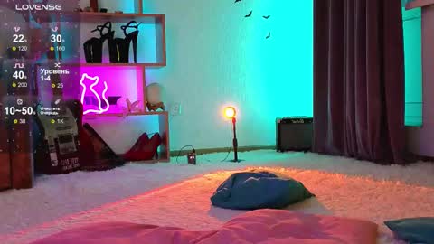 Snapshot of inchcaser chatting on March 21, 2026, 10:24 pm Dina Help me reach 100 likes online show from March 21, 2026, 10:24 pm