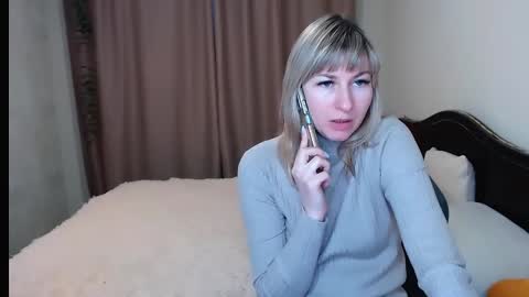 Snapshot of incredible_ariela chatting on December 6, 2024, 1:00 pm incredible_ariela online show from December 6, 2024, 1:00 pm