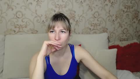 Snapshot of incredible_ariela chatting on December 25, 2024, 8:07 am incredible_ariela online show from December 25, 2024, 8:07 am