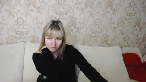 Snapshot of incredible_ariela chatting on January 28, 2025, 10:02 am incredible_ariela online show from January 28, 2025, 10:02 am