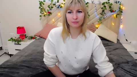 Snapshot of incredible_ariela chatting on March 6, 2025, 10:41 am incredible_ariela online show from March 6, 2025, 10:41 am