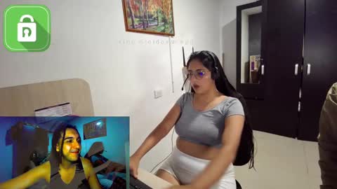 Snapshot of incubus2sucubus chatting on January 27, 2025, 7:03 pm incubus2sucubus online show from January 27, 2025, 7:03 pm