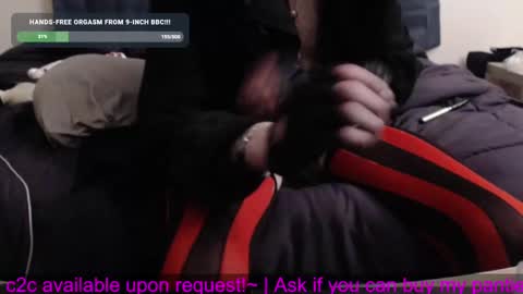 Snapshot of incubussy_x chatting on January 5, 2025, 2:19 pm Incubussy X online show from January 5, 2025, 2:19 pm