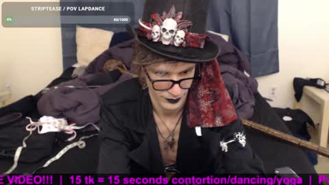 Snapshot of incubussy_x chatting on January 11, 2025, 3:02 am Incubussy X online show from January 11, 2025, 3:02 am