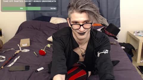 Snapshot of incubussy_x chatting on January 15, 2025, 9:56 am Incubussy X online show from January 15, 2025, 9:56 am
