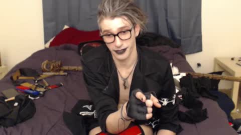 Snapshot of incubussy_x chatting on February 9, 2025, 10:42 am Incubussy X online show from February 9, 2025, 10:42 am