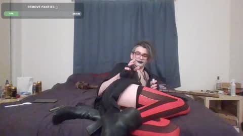 Snapshot of incubussy_x chatting on February 11, 2025, 10:59 am Incubussy X online show from February 11, 2025, 10:59 am