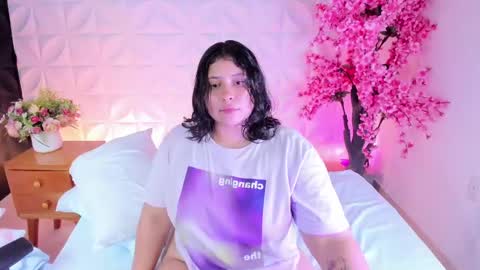 indara online show from January 30, 2025, 8:54 am