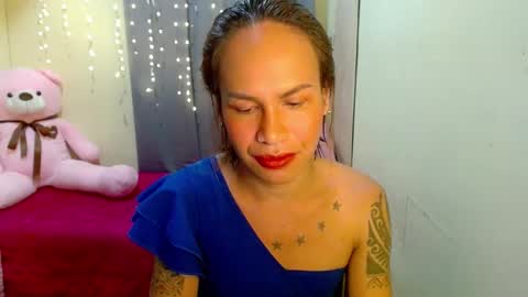 Snapshot of indaypakay_ts chatting on February 5, 2025, 6:13 am Pakay online show from February 5, 2025, 6:13 am