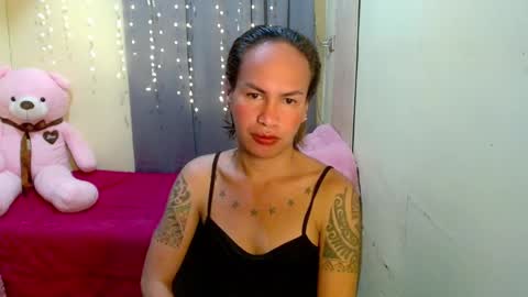 Snapshot of indaypakay_ts chatting on February 7, 2025, 8:22 am Pakay online show from February 7, 2025, 8:22 am