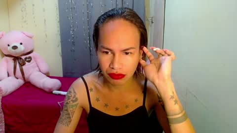 Snapshot of indaypakay_ts chatting on February 13, 2025, 7:35 am Pakay online show from February 13, 2025, 7:35 am