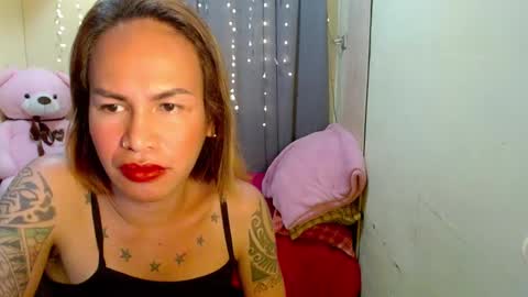 Snapshot of indaypakay_ts chatting on February 20, 2025, 8:06 am Pakay online show from February 20, 2025, 8:06 am