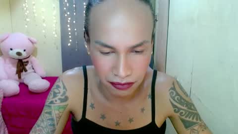 Snapshot of indaypakay_ts chatting on September 11, 2025, 6:57 am Pakay online show from September 11, 2025, 6:57 am