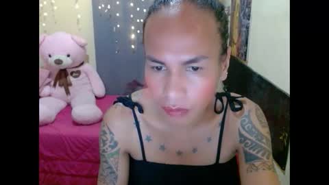 Snapshot of indaypakay_ts chatting on October 28, 2025, 2:15 am Pakay online show from October 28, 2025, 2:15 am