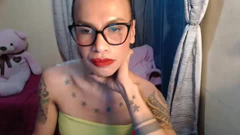 Snapshot of indaypakay_ts chatting on February 27, 2026, 9:53 am Pakay online show from February 27, 2026, 9:53 am