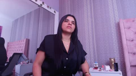 Indi Catalina online show from January 20, 2025, 11:45 am
