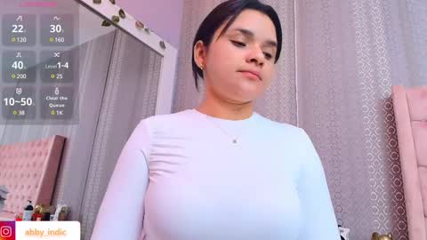 Indi Catalina online show from February 17, 2025, 12:27 pm