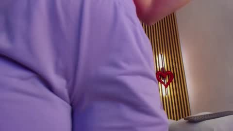 Indi Catalina online show from March 7, 2026, 1:08 pm