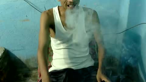 Snapshot of indian_bengali_boy chatting on October 2, 2025, 5:09 pm Suman Leo online show from October 2, 2025, 5:09 pm