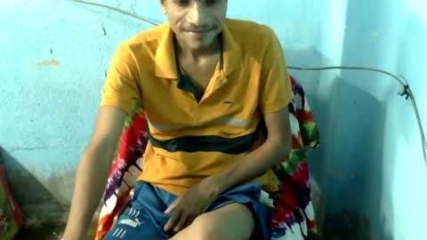 Snapshot of indian_bengali_boy chatting on October 5, 2025, 2:48 pm Suman Leo online show from October 5, 2025, 2:48 pm