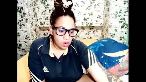 Candy cat online show from January 24, 2025, 4:49 pm