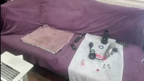 indian_exhibitionist online show from July 19, 2026, 4:11 pm