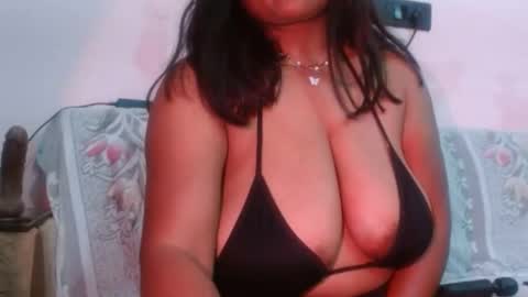 Snapshot of indian_goddess9 chatting on February 2, 2025, 2:13 pm Parul online show from February 2, 2025, 2:13 pm