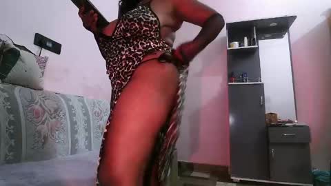 Snapshot of indian_goddess9 chatting on February 21, 2025, 12:17 pm Parul online show from February 21, 2025, 12:17 pm