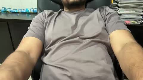 Snapshot of indian_gujju chatting on October 14, 2025, 6:42 pm Jay online show from October 14, 2025, 6:42 pm