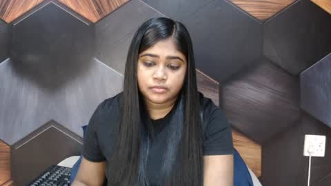 Melz online show from June 12, 2026, 6:45 am