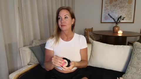 Snapshot of indianacooper chatting on March 20, 2026, 1:10 am IndianaCooper - Showtimes - Mon-Fri 12pm and 930PM CST SatSun 930pm CST online show from March 20, 2026, 1:10 am