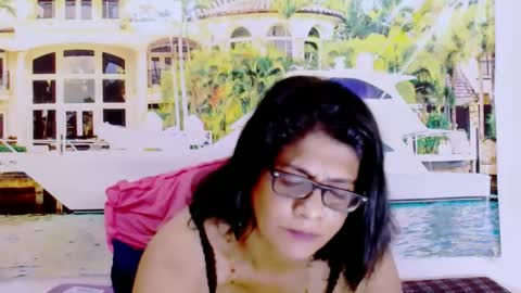 Femiez online show from February 7, 2025, 9:05 am
