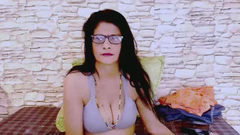 Femiez online show from February 18, 2025, 12:28 pm
